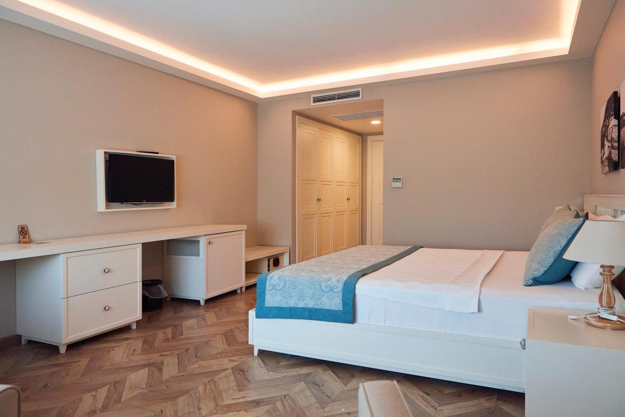 Meydani Butik Hotel Gokceada Exterior foto
